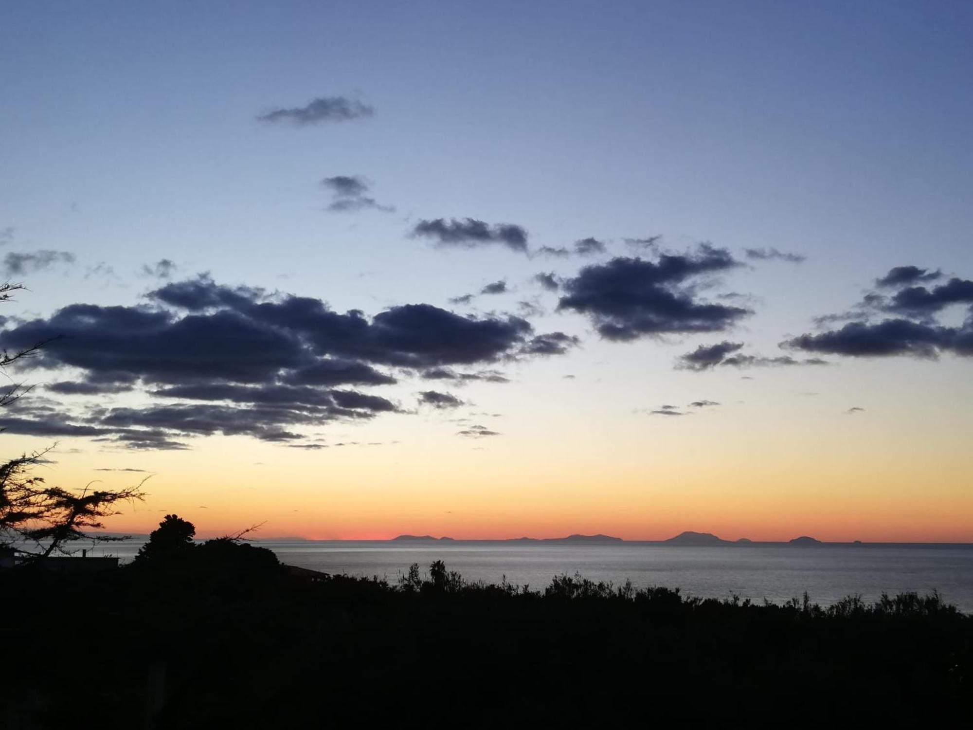 Casa Cunaci Bed And Breakfast Capo Vaticano Exterior foto