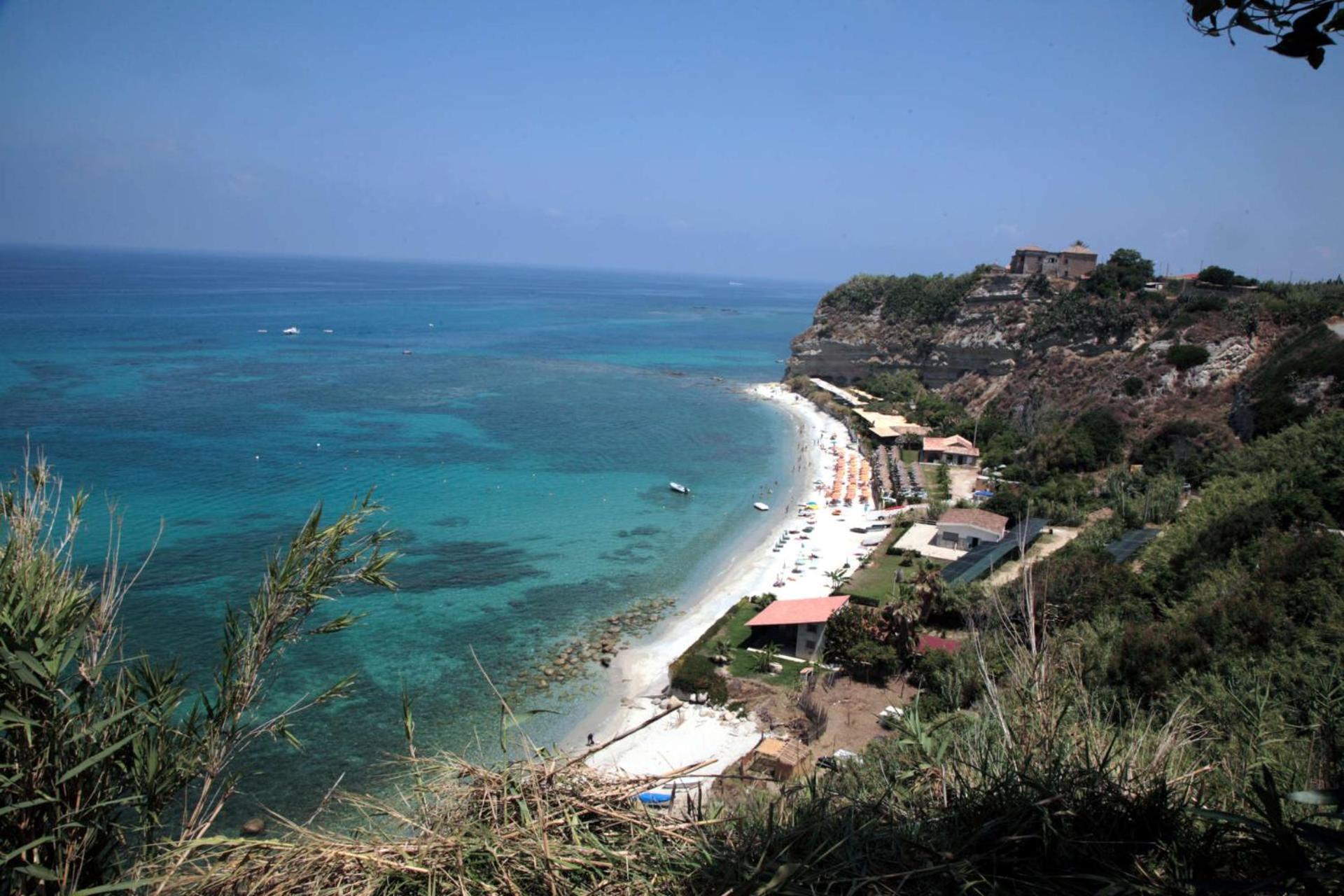 Casa Cunaci Bed And Breakfast Capo Vaticano Exterior foto